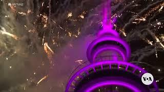 New Zealand welcomes in the New Year with a light show and fireworks over Auckland | VOA News