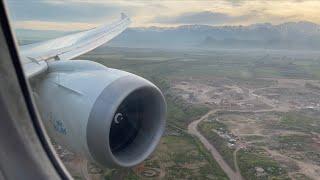 KLM Boeing 787-9 Dreamliner Landing at Santiago Arturo Merino Benítez International Airport