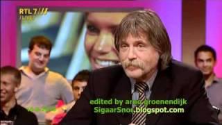 Johan Derksen spreekt lovende woorden over Sylvie van der Vaart