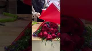 #flowers #bouquet #flowerarrangement #roses
