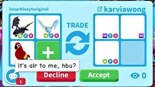 BIG WIN! I TRADED MY NEON SHADOW + NEON FROST + PARROT FOR THIS AMAZING OFFER! ADOPT ME #adoptme