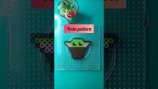 making perler bead yoda pattern #perlerbeads #yoda #perlerbeadart