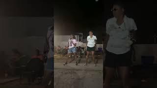 RASTA QUEEN $treasie1  is live! Happy Birthday DeeDee