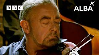 Aly Bain & Caraidean | Fiddle Blast | Transatlantic Sessions | BBC ALBA