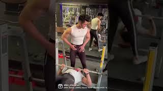 Pre-workout Itching #preworkout #gym #preworkoutsupplements #gymlife #gymworkout #shorts #fitness