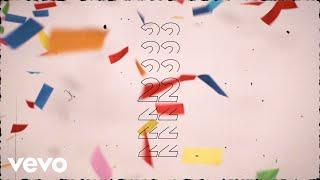 Taylor Swift - 22 (Taylor's Version) (Lyric Video)