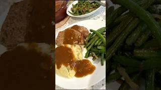 Super Moist Meatloaf and Mashed potatoes #stringbeans #sundaydinner #meatloaf #shorts #cookingvideo