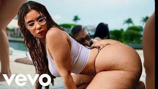 Tyga - Hot Girls ft. Wiz Khalifa, Saweetie & Ludacris (Music Video)