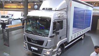 MAN TGL 12.250 4x2 BL Exterior and Interior in 3D