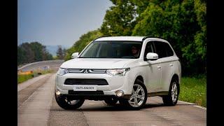 Снятие заднего фонаря Mitsubishi Outlander III. Самый безопасный способ.