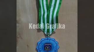 Medali Wisuda Kedai Grafika