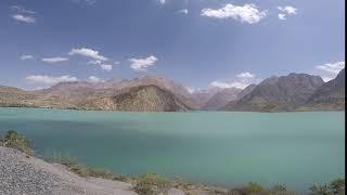 Озеро Искандеркуль (Iskanderkul Lake), Согдийская область, Таджикистан, 2019 год.