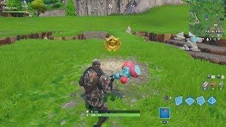 WEEK 2 SECRET BATTLE STAR LOCATION GUIDE! - Fortnite Find the Secret Battle Star in Loading Screen 2