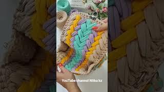 Crocheting vertical Marshmallow handbag. Watch this video tutorial on my YouTube channel Nitka kz