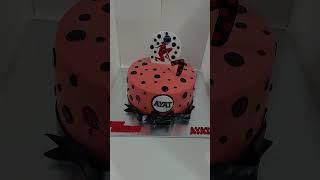 #cake #cakedecoration #cakedesign #cakestagram #1millionview