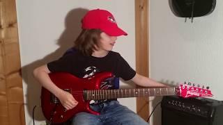 Dustin Tomsen 12 years old covers "Beat it" guitar solo by Eddie Van Halen.