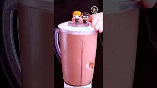 MUST try this delicious  Chocolate Milkshake