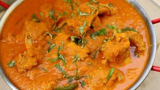 Spicy chicken curry / Mangalorean chicken curry / Ayeshas Kitchen