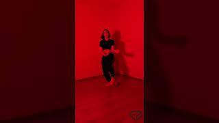 Наша ученица Колесникова Диана  Hwa Sa - Maria #kpopcoverdance #kpop #hwasamaria #танцынефтекамск