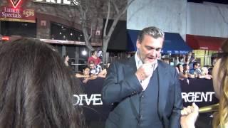 Ray Stevenson does a "Valley Girl" accent at the Divergent Premiere wait for it!