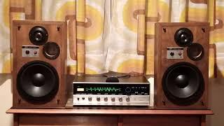 Receiver Sansui 800 and speakers Sound Reserch SR800G.