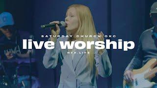 How Modern Worship Music Touches Hearts in OKC?