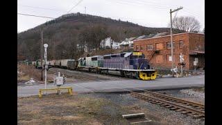 BM&R Heritage, F-Units in Transit and Snow Squalls - Winter on the Reading & Northern