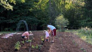 Learning together is my favorite #homeschool #homesteadmama #farmlife #homesteading