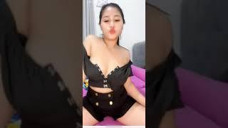 Bigo live basahin dada sambil desah hot no bra