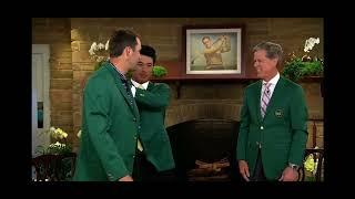 Scottie Scheffler getting his green jacket!