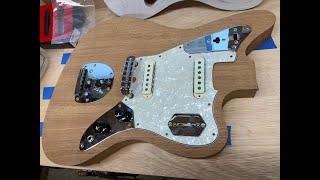 Fender Jaguar, Johnny Marr build Video#2