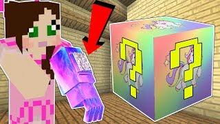 Minecraft: UNICORN LUCKY BLOCK!!! (*OVERPOWERED* RAINBOW GAUNTLET, MINI GUN, & MORE!) Mod Showcase