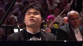 Rachmaninoff: Piano Concerto no.2 op.18 Nobuyuki Tsujii blind pianist BBC proms