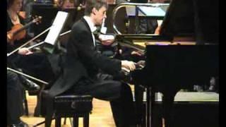 Andrei Pisarev plays Campanella by Paganini-Liszt