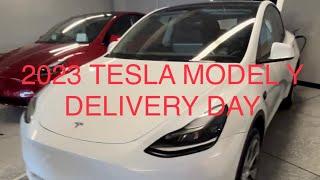 2023 Tesla Model Y Delivery Day (7 Seater, Long Range, Matrix Headlights) Review