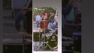 Nickelback in public /  Nickelback - How you remind me  #shorts #drums #cover #nickelback  #барабаны