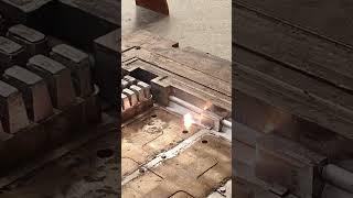 Pulsed Laser Cleaning for Rubber and Plastic Molds