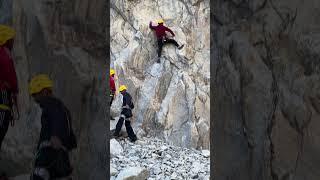 Climbing on the Mountain like a spider ️ #movieseen #film #viralvideo #100kview #subscribe