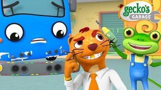 Bumper Repair Battle! | Gecko's Garage  | Cartoons For Kids | Toddler Fun Learning