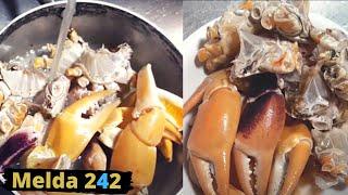 HOW TO CLEAN CRABS FOR COOKING | BAHAMIAN COOKING