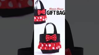 Desire-worthy DIY Minnie Mouse Gift Bag #d.i.yay #minniemouse #giftbags