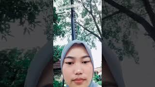 CEWEK HIJAB KENTUT KEBELET BERAK DARITADI