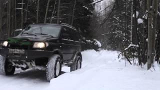 Мой Toyota Hilux 2012 против УАЗ Патриот на 37 колесах