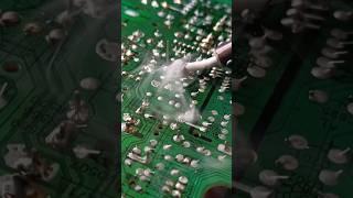 He found 1 damaged elco that was swollen and he replaced it with the same value  #repair #capacitor