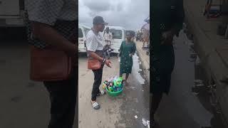 She offered me drink wer she dey sell, God bless her..