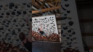 Sweetgum V5 at 40 degrees - Tension Board 2