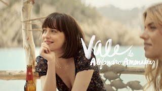 "Vale" con Dakota Johnson y Quim Gutiérrez, dirigida por Alejandro Amenábar. Estrella Damm 2015