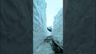 Snow Walls at Kunzum Pass