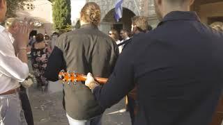 Escorting the bride to the ceremony with Cretan Lyra and Cretan Lute
