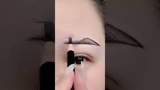 Easy Eye Makeup Every Beginner Needs @Camakeupro #makeup #eyemakeup #beauty #shorts